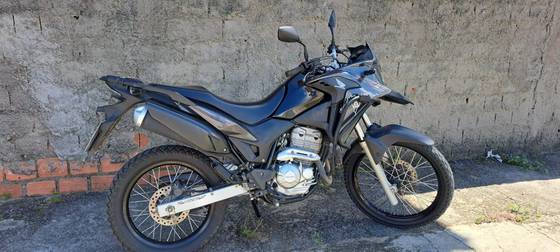 HONDA XRE 300 ABS HONDA XRE 300 ABS